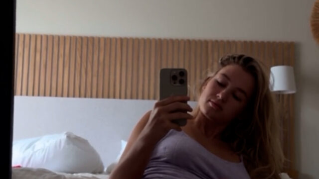 Yurtgirlsophie Shemale Babe new Onlyfans video so Hot